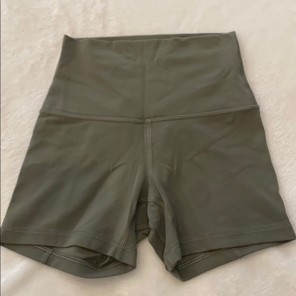 Lululemon Align Short 4”